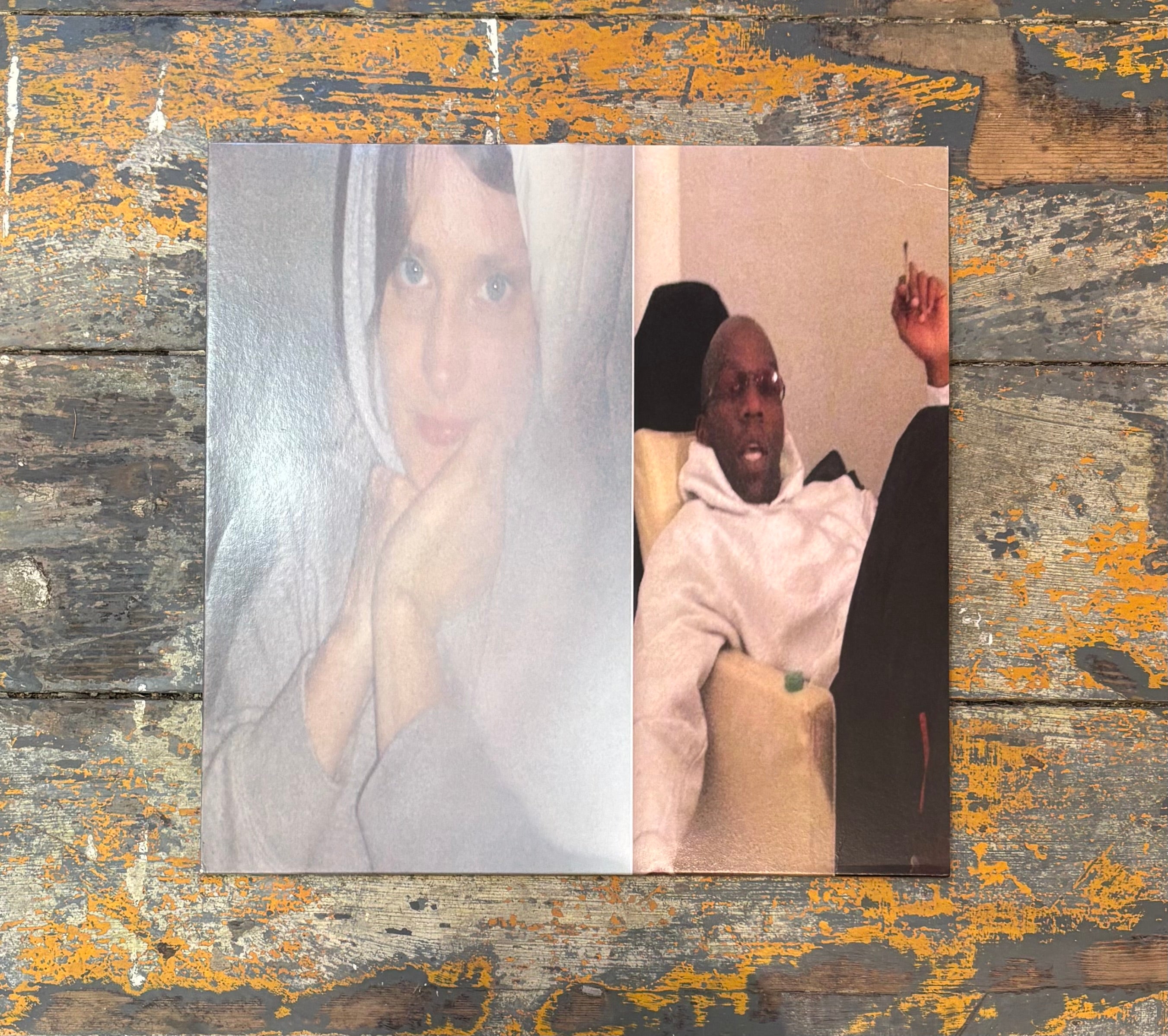 洋楽 Joanne Robertson & Dean Blunt - Wahalla Dean Blunt & Joanne Robertson - Wahalla – World Of Echo