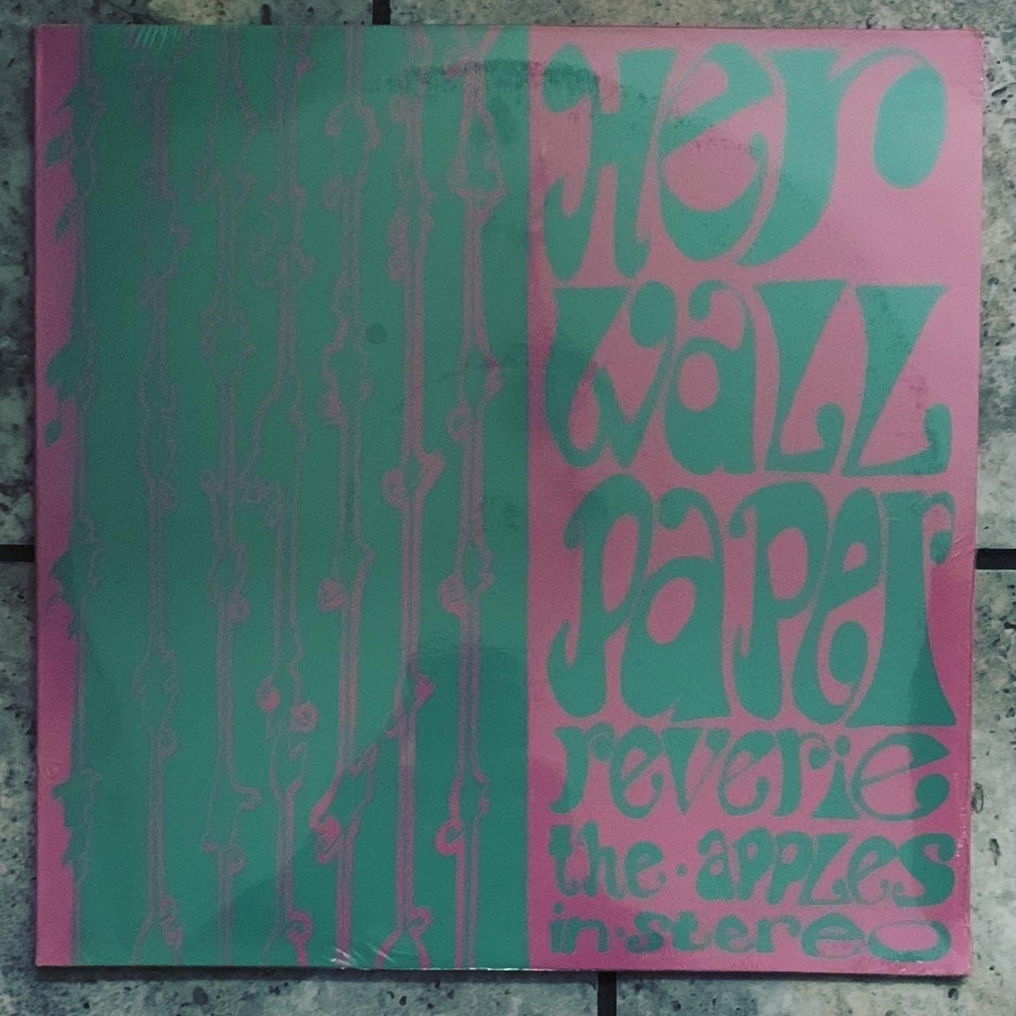Apples in Stereo - Her Wallpaper Reverie – World Of Echo