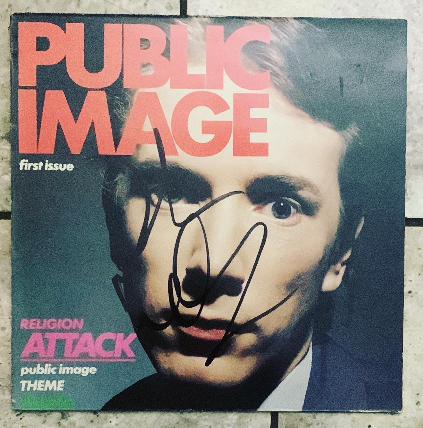 First Issue Pil PIL - First Issue - SIGNED – World Of Echo