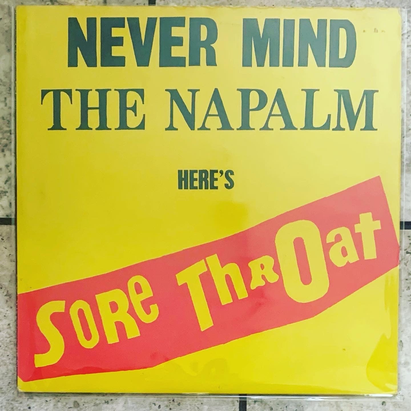 在庫処分セール 言い換え Sore Throat Echo Of World – Here's Napalm the Mind Never - 邦楽
